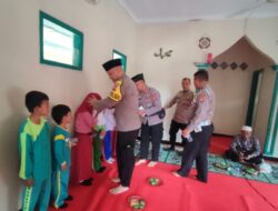 Peduli Anak Yatim, Polisi di Purwakarta Gelar Kegiatan Santunan dan Doa Bersama