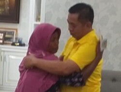 Langkah Mulia Bupati Karawang: Bantu Remaja Berkelamin Ganda, Janji Operasi, Rumah Baru, Hingga Sepeda dan Warung
