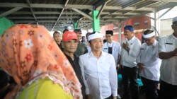 Om Zein Turun Langsung, Warga Desa Ciwareng Terlayani