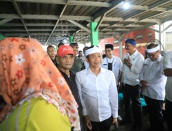 Om Zein Turun Langsung, Warga Desa Ciwareng Terlayani