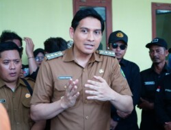 Lucky Hakim Mulai Wujudkan Visi ‘INDRAMAYU REANG’ : 209.619 KPM Terima Bantuan Beras
